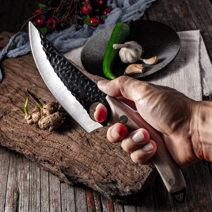Cuchillo de Chef Profesional Forjado a Mano con Funda de Cuero