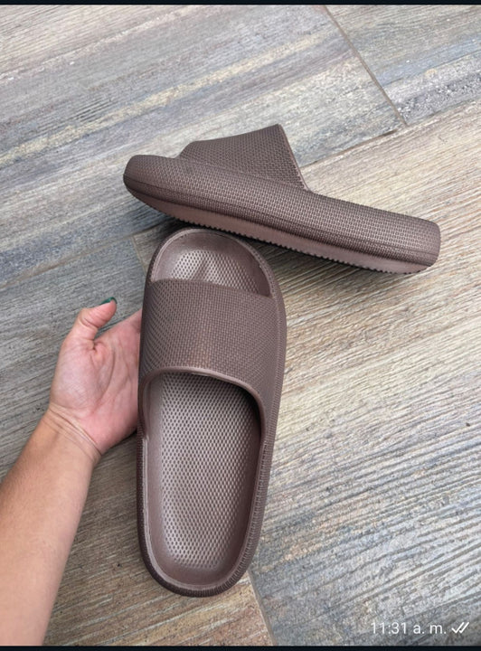 Pantuflas Cómodas y Ligeras